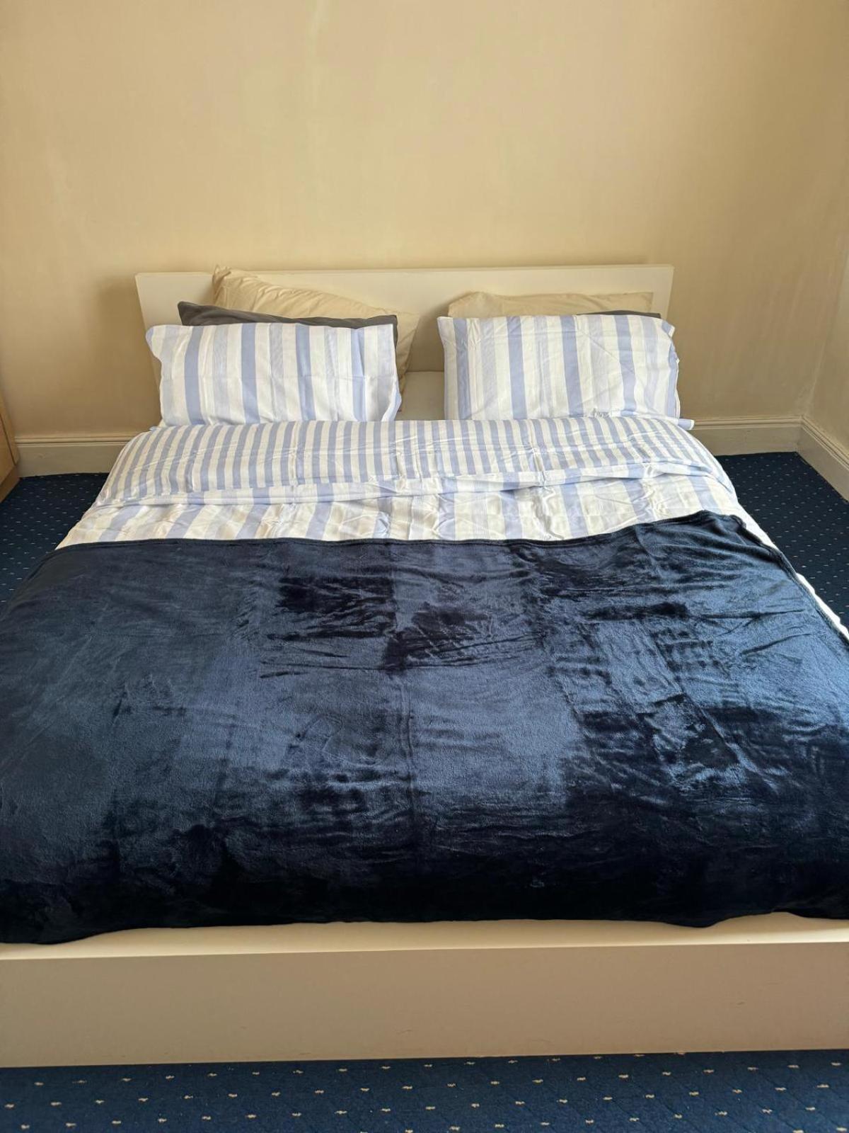 Cozy Rooms In London And Manchester Esterno foto